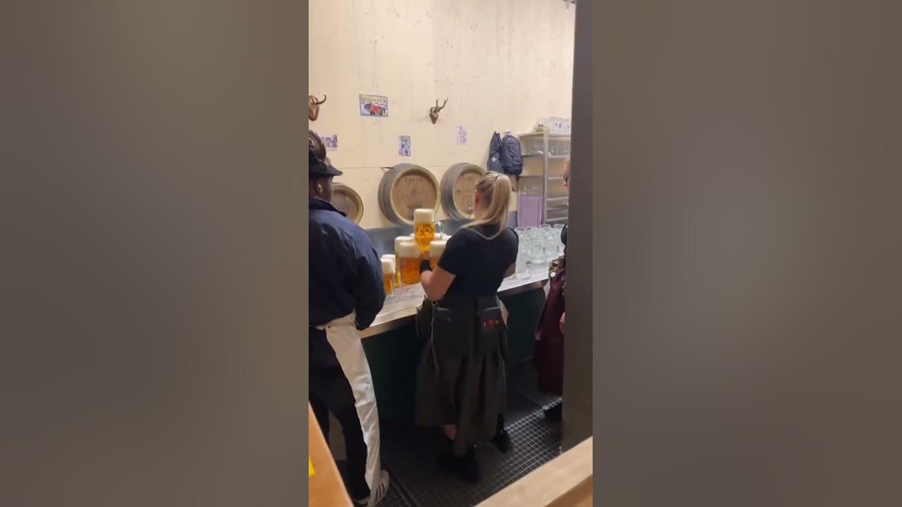 Women carries 10+ beer at once, viking| oktoberfest| #shorts #ytshorts #vikings #germany #tiktok