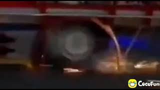 STORY WA TRUK OLENG SANG PERINTIS GASRUK KELUAR PERCIKAN API