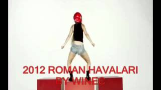 ROMAN HAVASI BAMBASKA BIR KELETIRYA BY WINEC Resimi