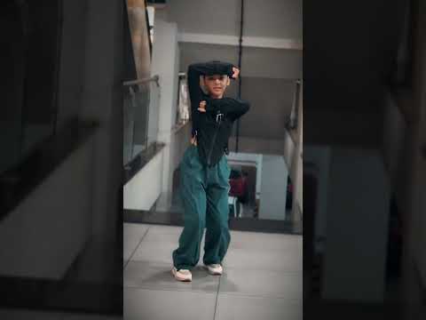 Sajan Ghar Aaja Anishadamai Shortsvideo Dancevideo