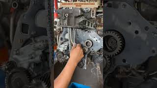 MITSUBISHI TRITON 4M41 AT - TUKAR TIMING CHAIN N REPAIR LEAKING