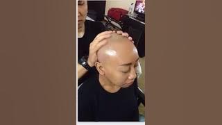 Cewek indonesia berjilbab dibotakin kinclong Banget