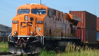 CP 8781 the Hapag-Lloyd 'St. John Express' Engine in Winnipeg (7/26/22)