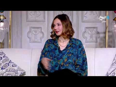 شاهدوا لوحات الفنانة التشكيلية سارة الشريف وتعرفوا على طريقتها في الرسم