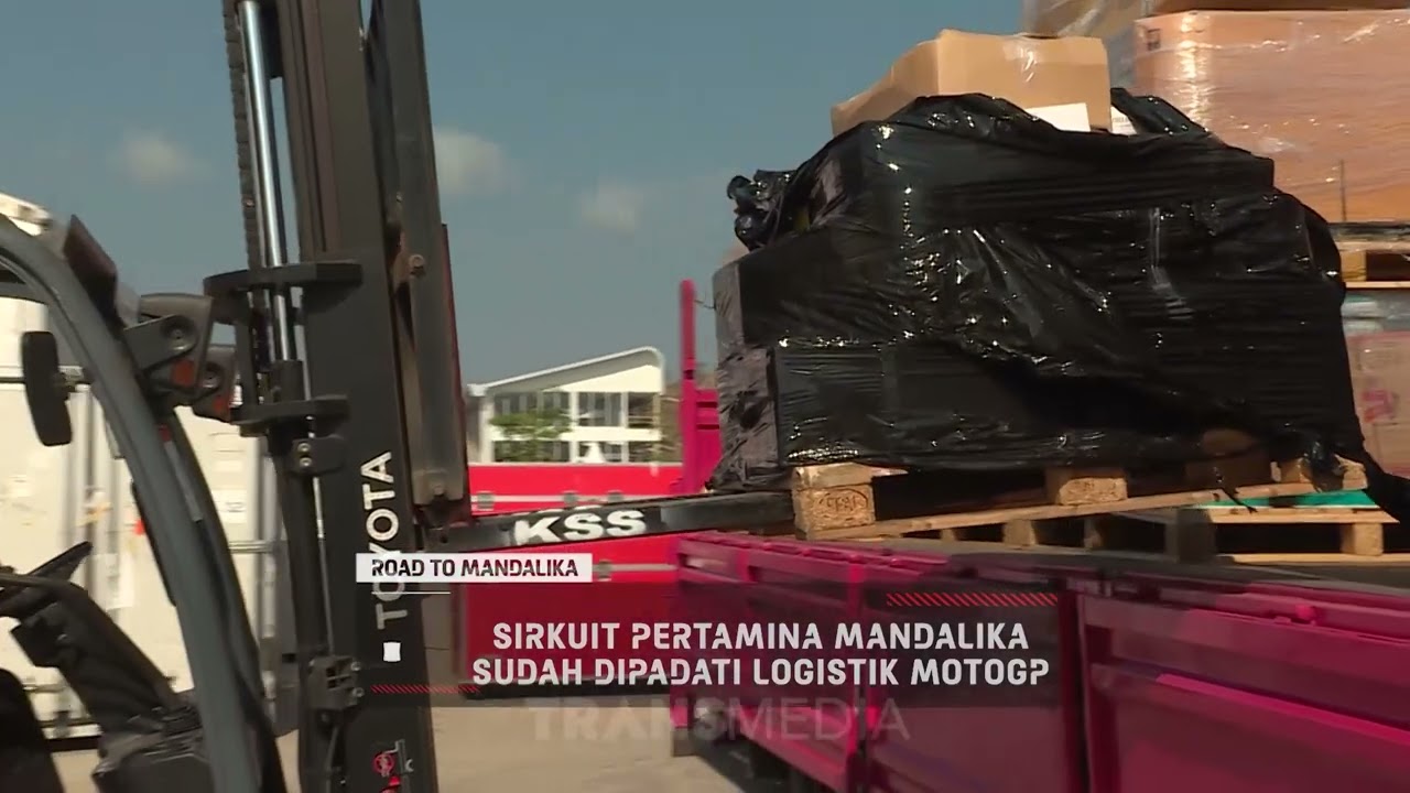 Sirkuit Pertamina Mandalika Sudah Dipadati Logistik MOTOGP | ROAD TO MANDALIKA (09/10/23)