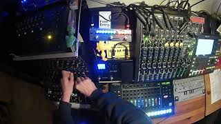 Download Lagu RAVE!!! @ 150 BPM Techno-Live Set (MPC One, TR8-S, TD-3, WASP, Model-D \u0026 CAT) MP3