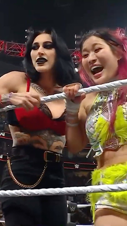 Mami to the rescue!! 😈 #WWERaw