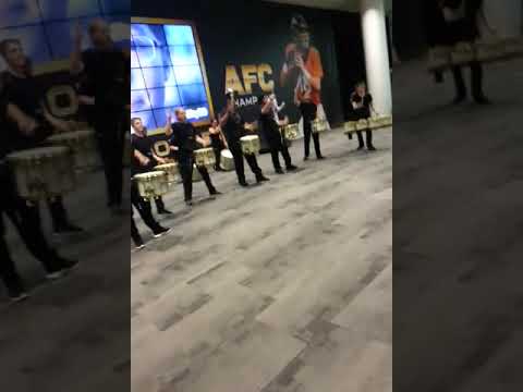 Obejrzyj 3 of 5 Epic Drumline Showdown #calmcascade w YouTube Obejrzyj 3 of 5 Epic Drumline Showdown #calmcascade w YouTube