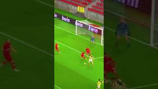 Fenerbahce. Asist Mert Hakan Gol Berisha. Muthis Vole