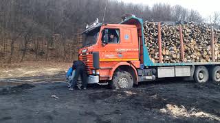 Scania 143 6x4 V8 timber truck