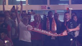 Galatasarayın Yeni Transferi Wilfried Zaha, İstanbula Geldi