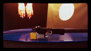 Watch Fatso Jetson Wire Wheels And Robots video
