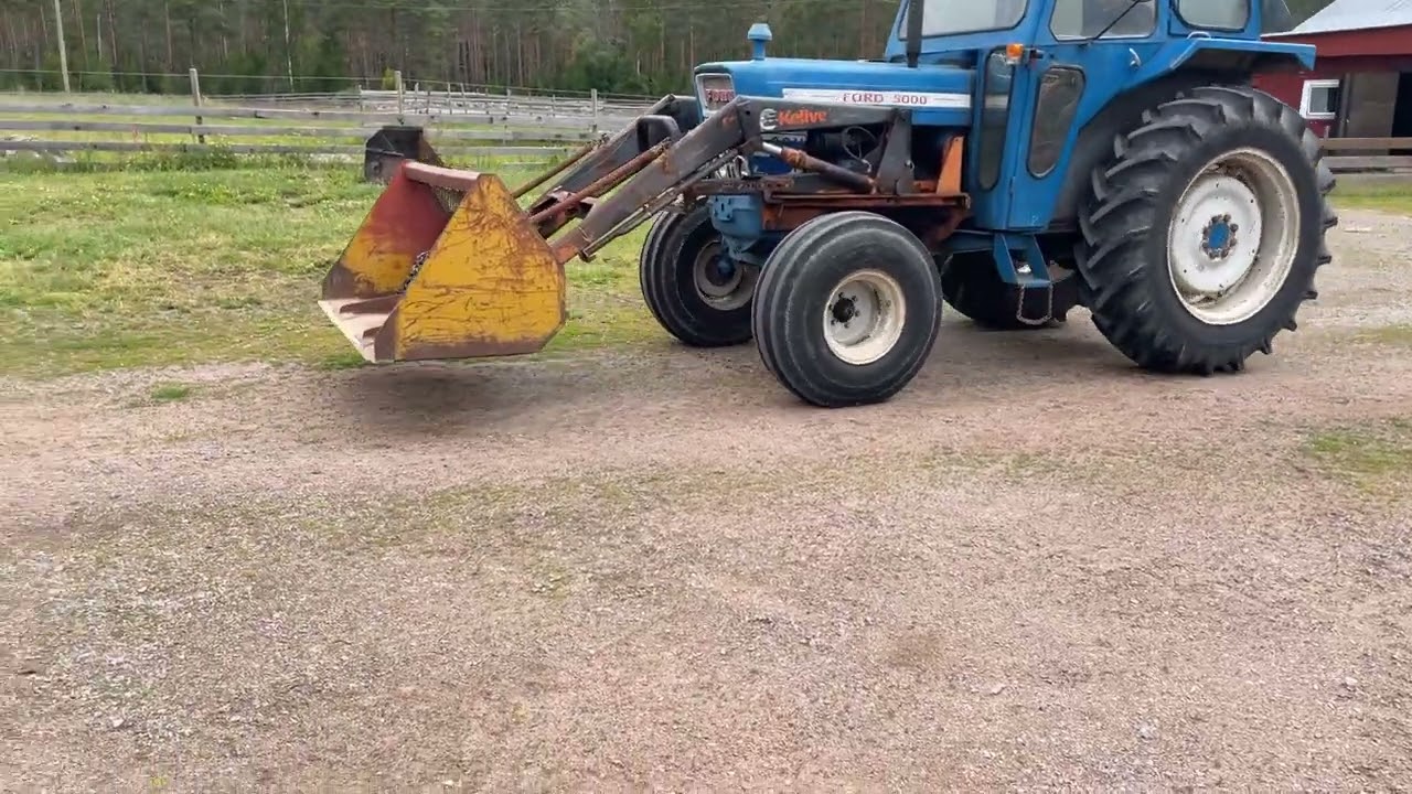 Traktor FORD 5000