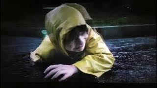 IT (2017) SCENE. Pennywise BITES Georgie's ARM OFF.