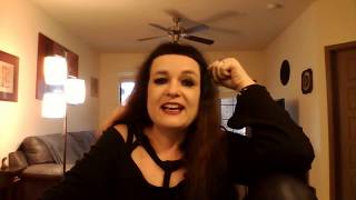 The Goth Writer- Ep.2: Single-Plot vs. Multi-Plot
