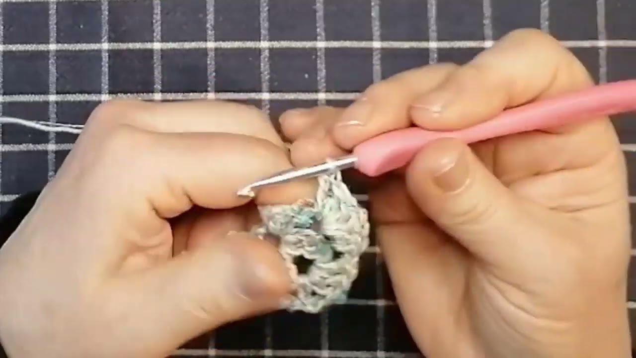 1ère partie - Châle mi-lunaire réversible