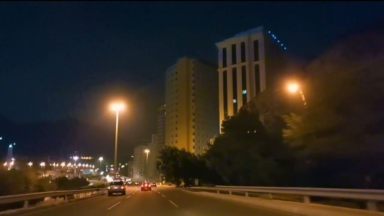 تهجم علي انا واولادي بس لان صاحبه قله أولادك شالوهم الإسعاف.. ؟ 😭💔🔥