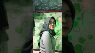 Tiktok jilbab gunung gede