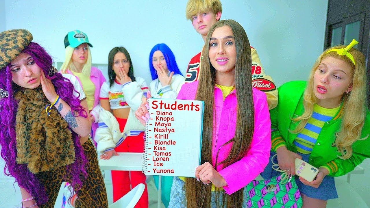 Училище Bunny 👑 Кой готин тийнейджър ще попадне в новото училище? Забавни ситуации | Лейди Даяна