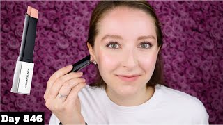 HOURGLASS Vanish Flash Highlighting Stick Review | Rose Gold