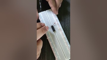 Light Detector Using 7400 NAND Gate