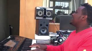 Video thumbnail of "Bereket Tesfaye- Amazing Talent#@Endalkachew Hawaz studio #ROYALFAM tube"