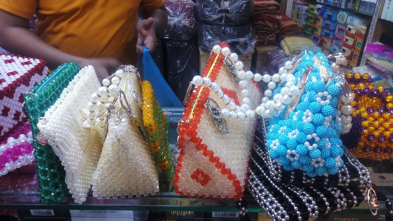 সৌখিন জিনিস যারা পছন্দ করেন/পুতি দিয়ে বানানো বিভিন্ন products /pearl make products👜👝📿