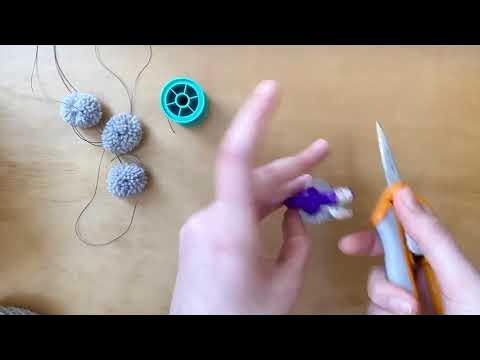 Pom Pom Maker - Clover — Starlight Knitting Society