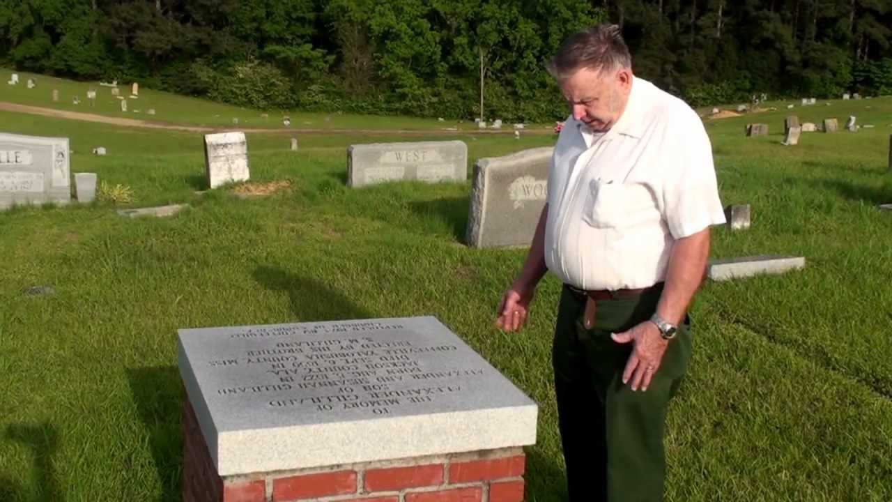 Coffeeville, Mississippi Man Buried Standing Up 20120426 YouTube