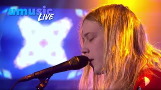 Isaac Gracie - Love (ain't always so good) | Live bij DWDD (2018)