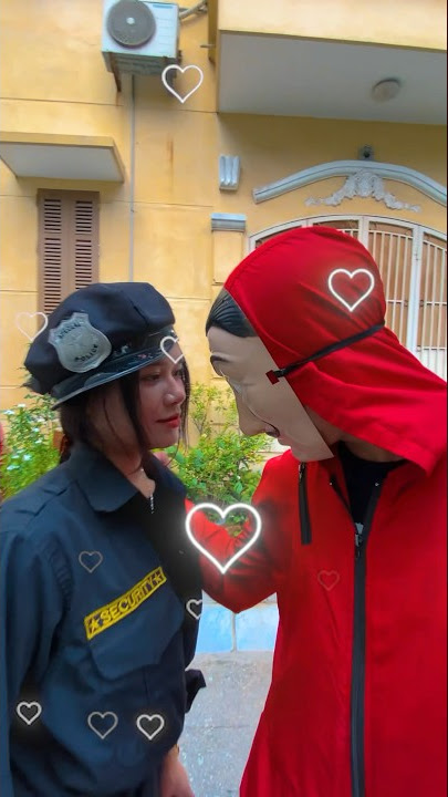 Money Heist vs Police 56 #moneyheist #parkour #police #escape #shorts #goguys