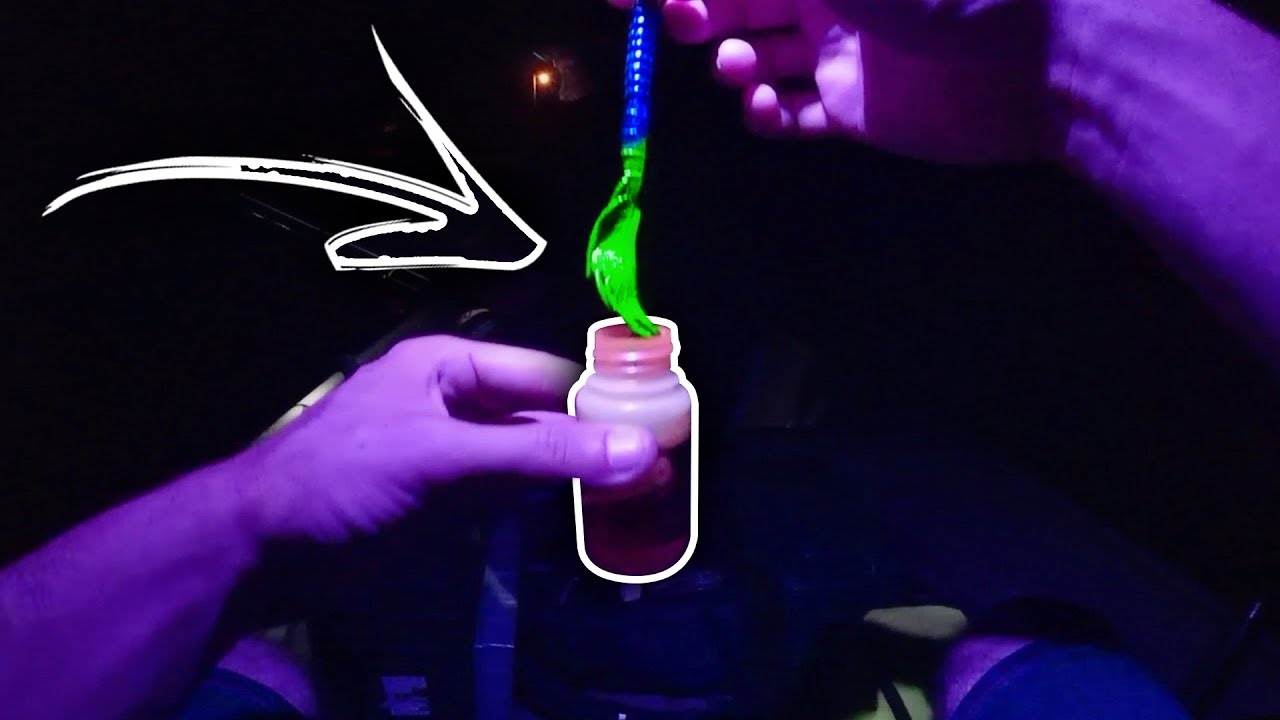 Night Fishing With That SAUCE! (Garlic Fish Attractant) 