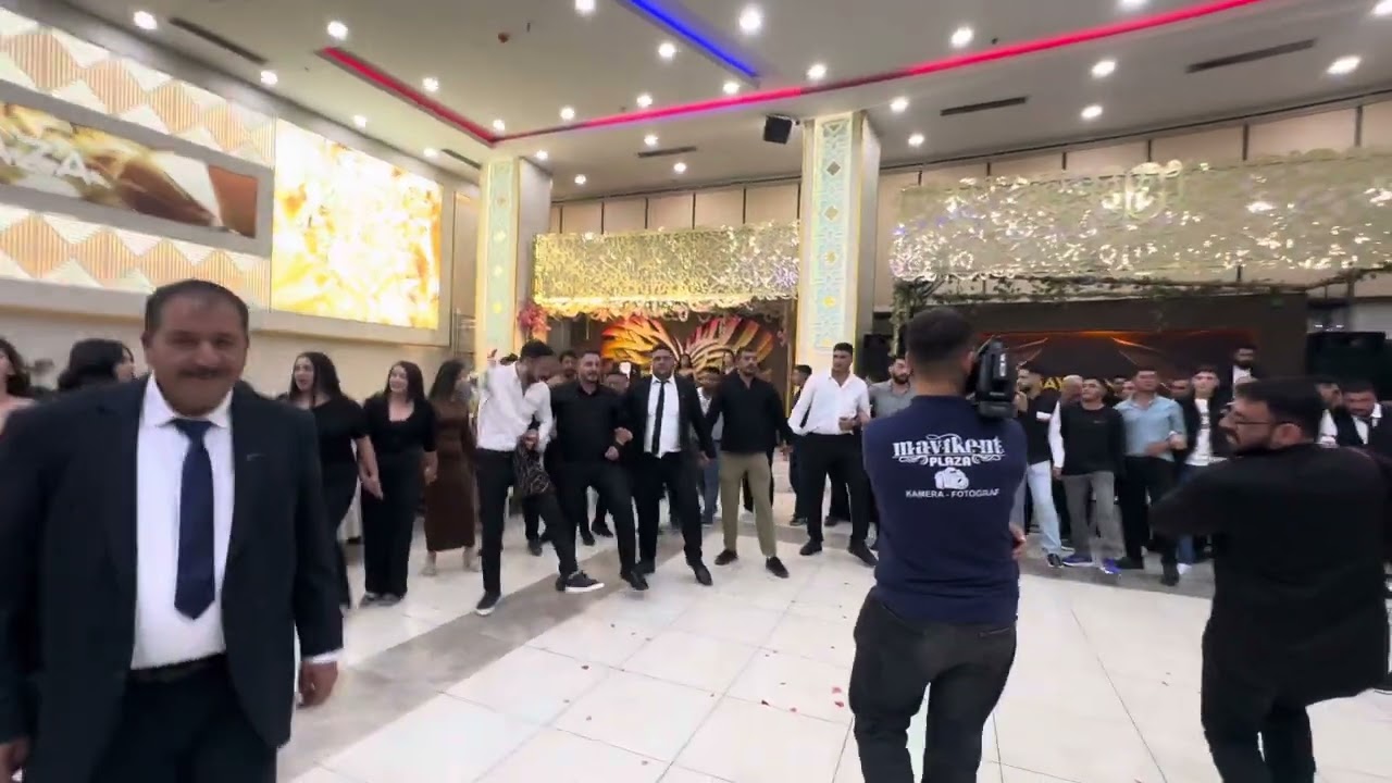 Mavikent Plaza&Düğün Salonu Sayın Gün&Yılmaz ailelerinin düğün merasimi.