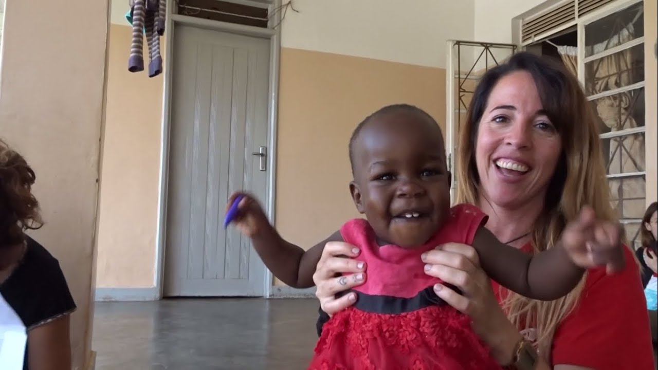 Segundo día de orfanato// Cooperating Volunteers