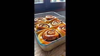 CINNAMON ROLLS AL CIOCCOLATO E CANNELLA 😍 - #Shorts screenshot 2