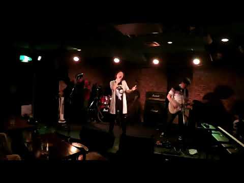 180915 Beautiful Chocolate Mama Live (Superfly cover)