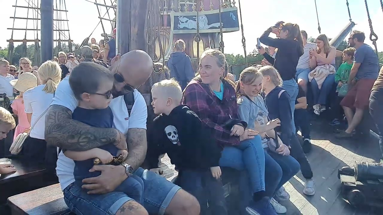 Grevens gribber i sjøslag med den sorte dame