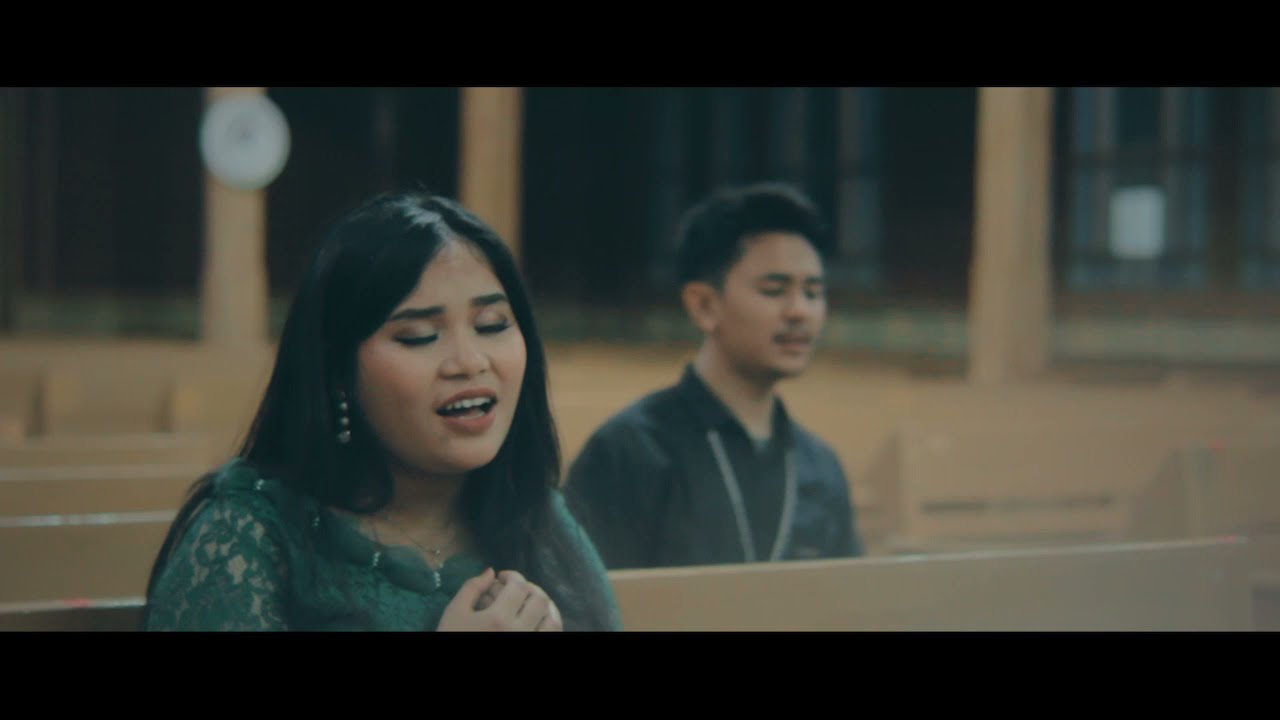 Roland Tobing \u0026 Friends ft Anita Simanungkalit - Sukacita Natal (Official Music Video)