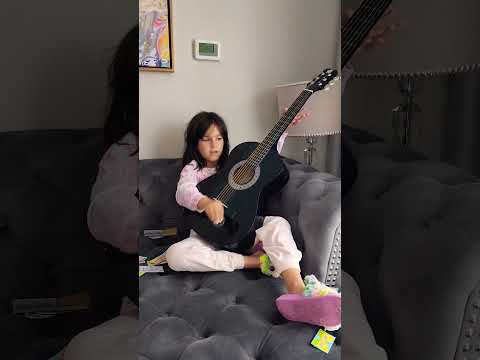 #guitarist #guitarkids #kidsguitar #girlguitarist