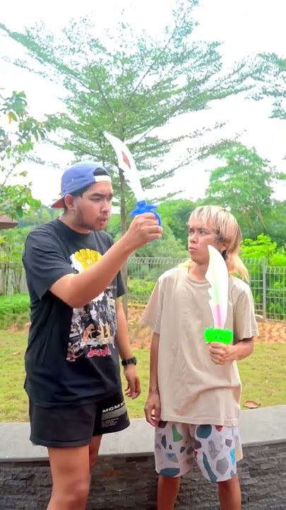 Kalian pernah maen pedang-pedangan juga ngga? #comedyvideos #funny #shorts
