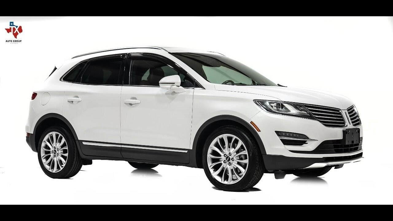 2016-lincoln-mkc-reserve-fwd-suv-white-platinum-metallic-240