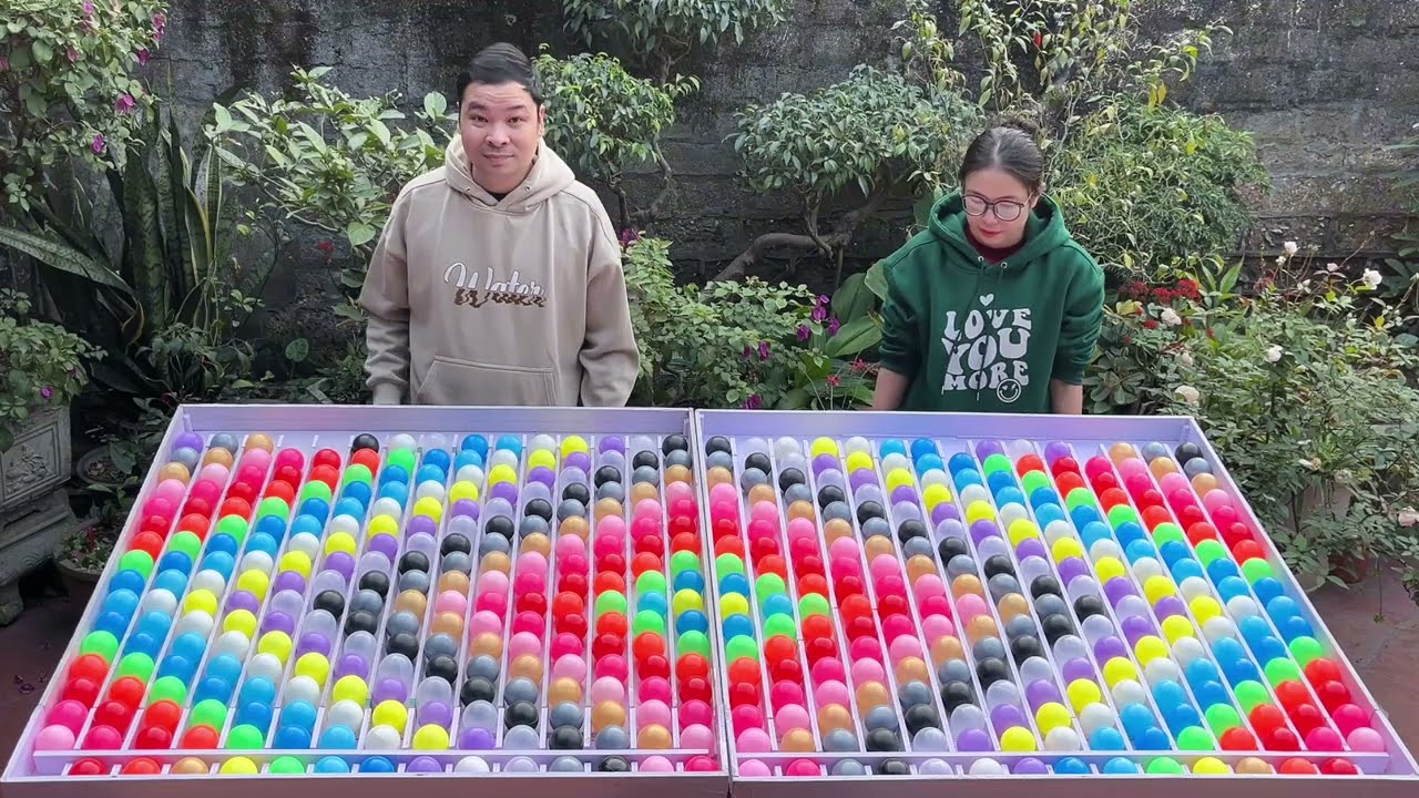 Puzzle sort ball solve quickly and easily in rainbow order