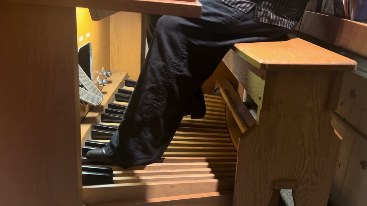 Pipe Organ Footwork