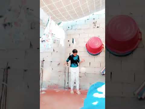 تحدي رمي الكرة في السلة