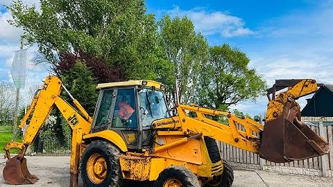 JCB 3CX 4WD PROJECT 8 BACKHOE DIGGER C/W SIDE DASH & EXTENDING DIG