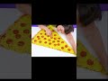 बड़ा पिज़्ज़ा (badā pizzā)