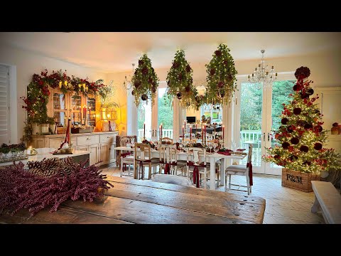 KITCHEN Christmas Decor Natural Thrifted Holiday Ideas