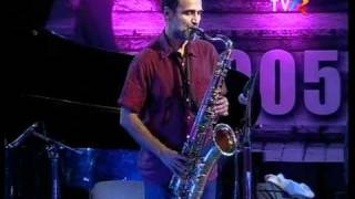 Dollar Wetland blow hole Liviu Butoi Quartet - Brebu [ Valea Salciilor ] Festivalul de Jazz  Bucuresti 2005 - YouTube