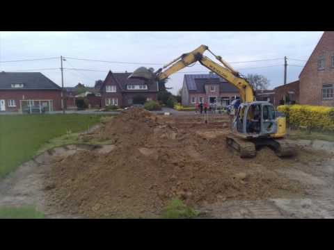 Video: Tegenover De Kelder Met Een Steen Of De Kelder Afwerken Met Een Steen Met Je Eigen Handen