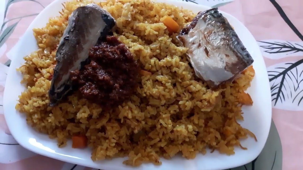 RIZ AUX VERMICELLES  ET CURRY